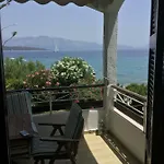 別荘 Lefkada Beachfront ニキアナ