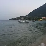 Lefkada Beachfront Никиана